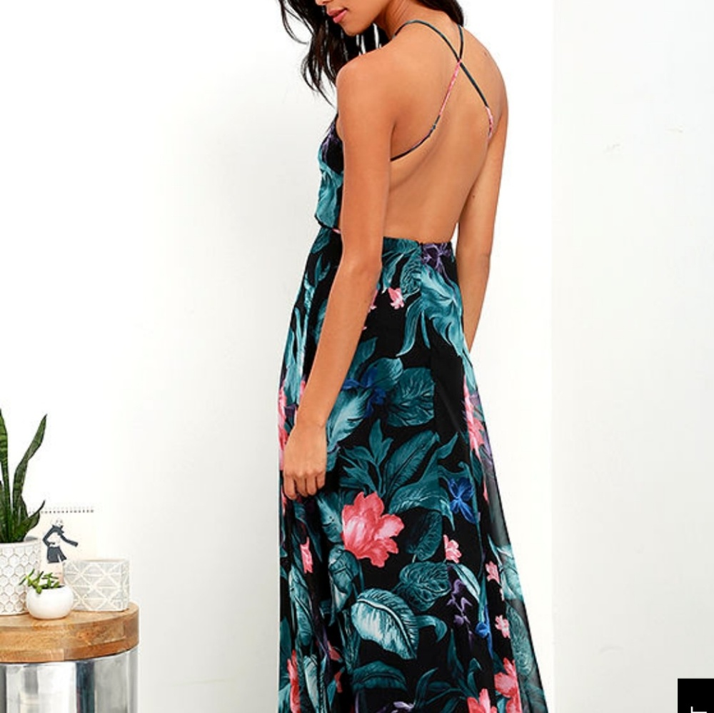 ISO Lulu's Halter dress - Picture 4 of 5